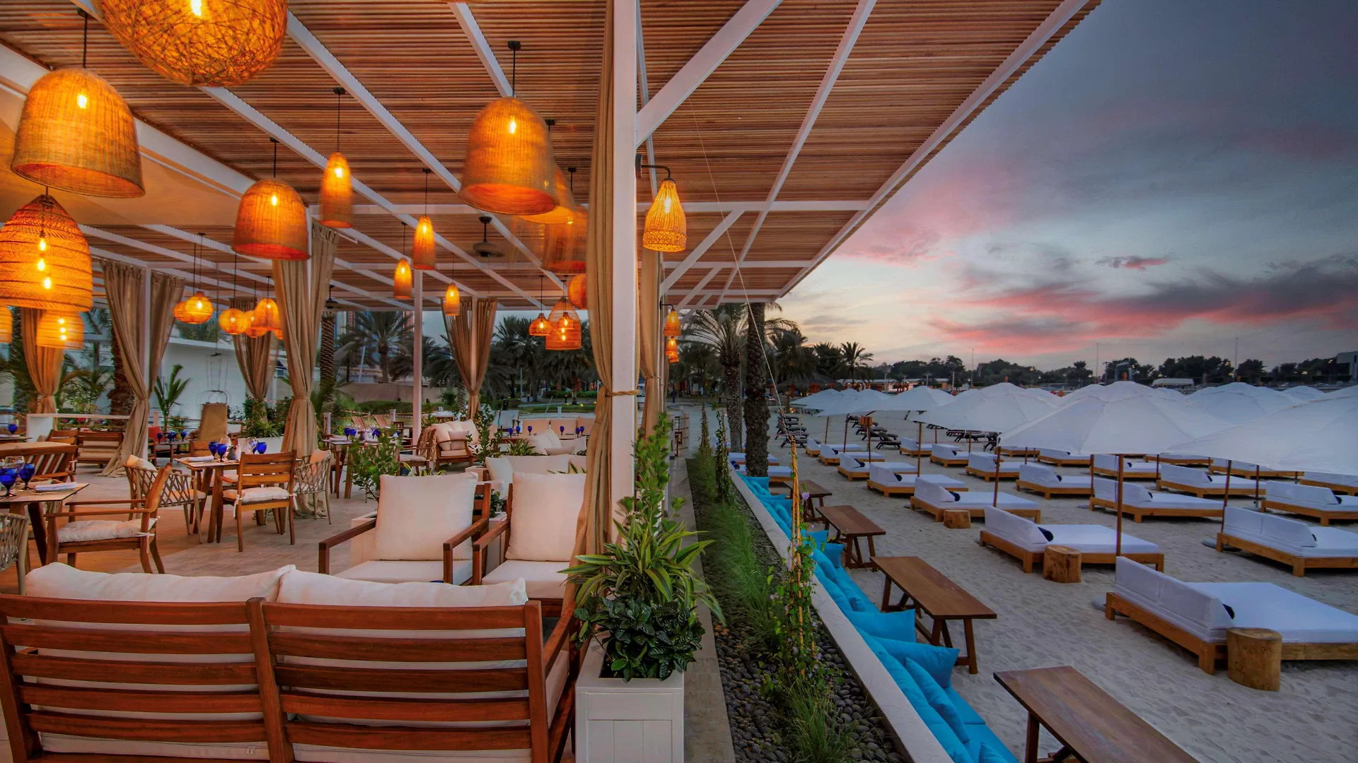 Radisson Blu Hotel & Resort, Abu Dhabi Corniche