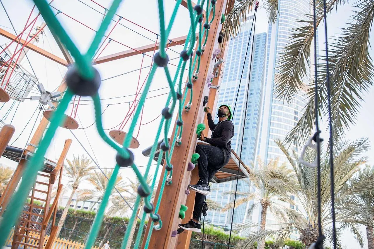 Radisson Blu Hotel & Resort, Abu Dhabi Corniche