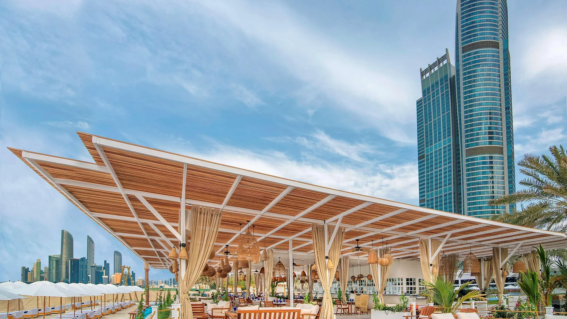 Radisson Blu Hotel & Resort, Abu Dhabi Corniche Rezort