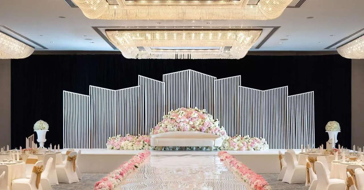 Radisson Blu Hotel & Resort, Abu Dhabi Corniche