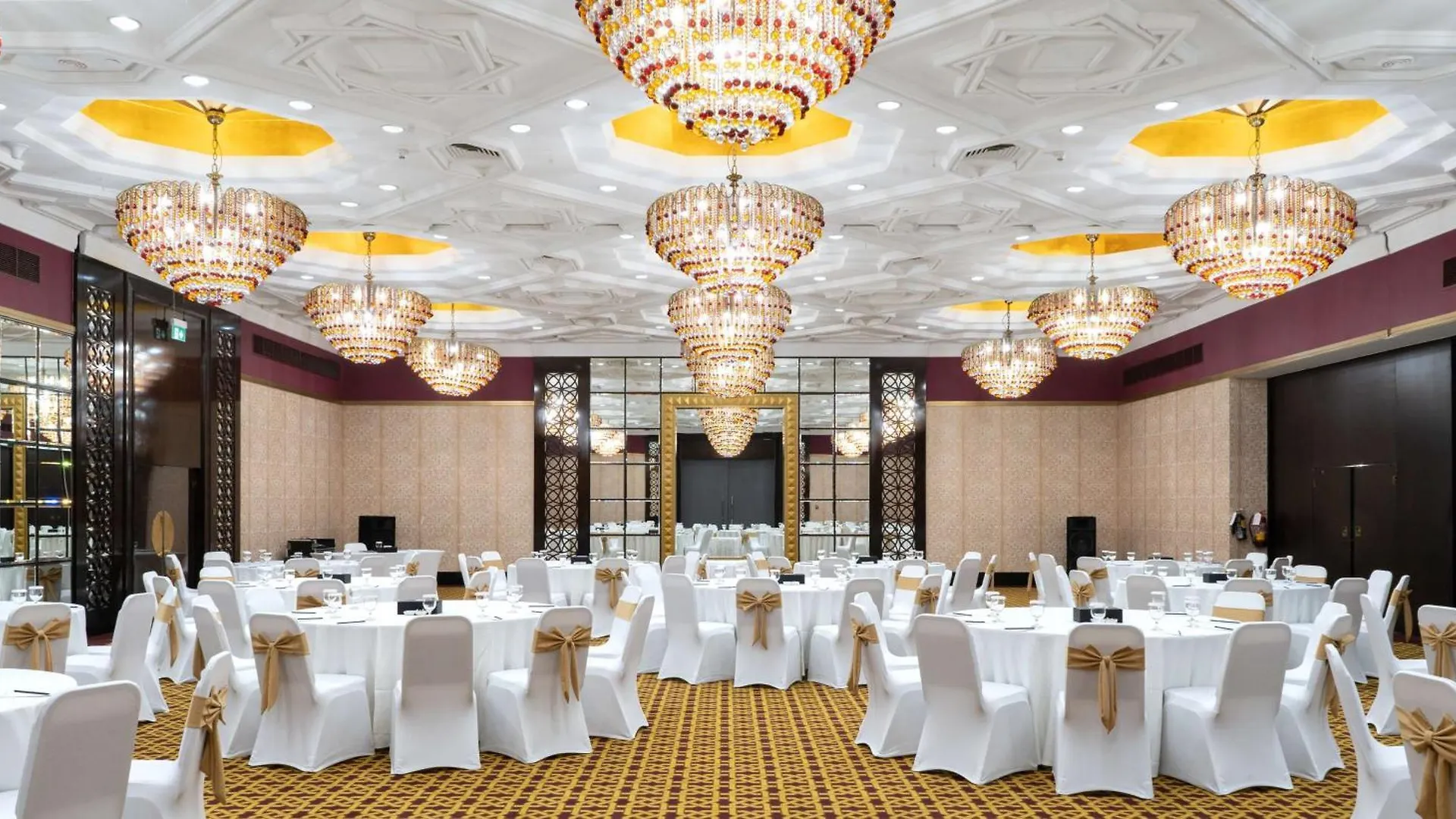 Radisson Blu Hotel & Resort, Abu Dhabi Corniche Rezort