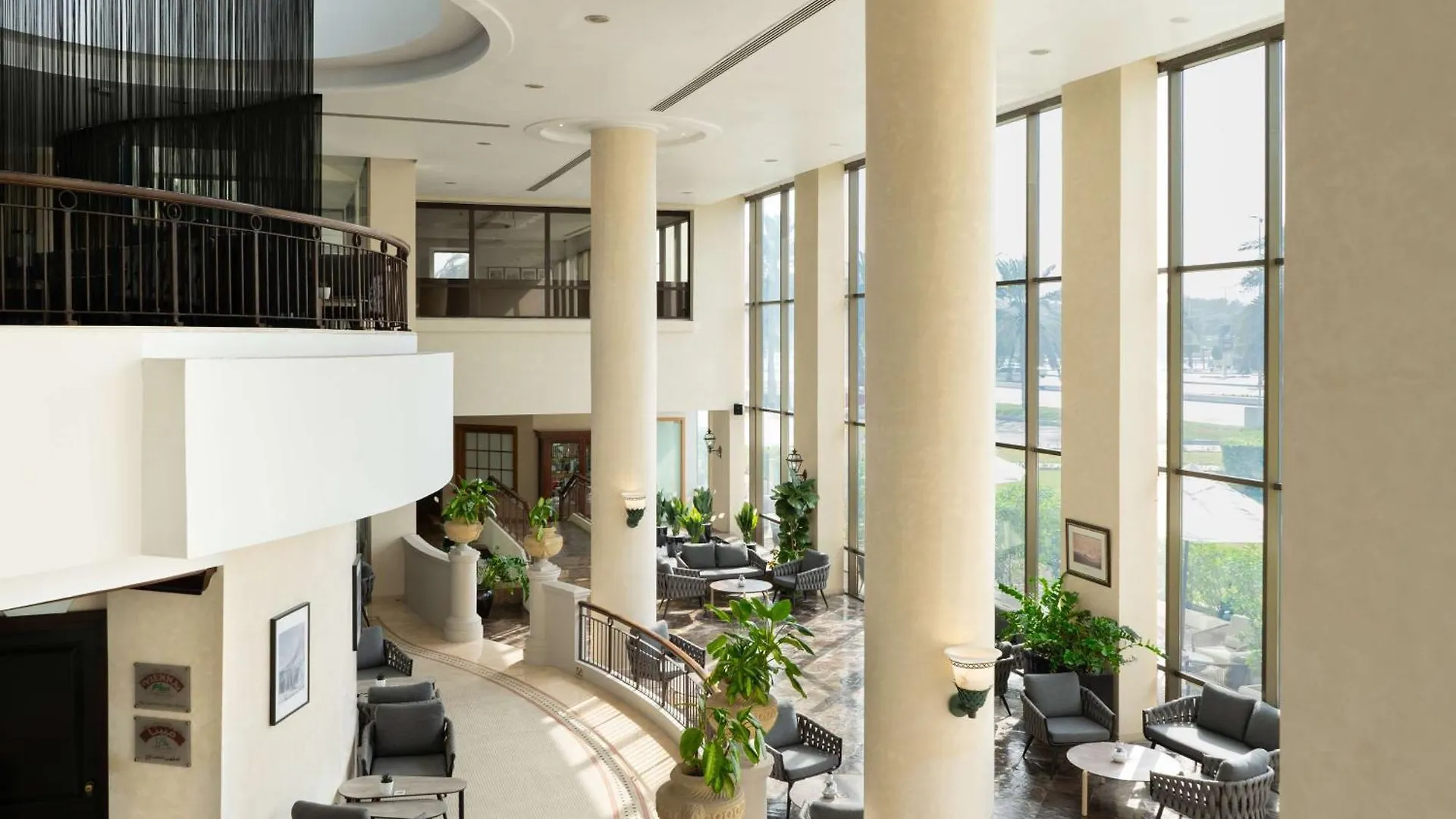 Radisson Blu Hotel & Resort, Abu Dhabi Corniche Rezort